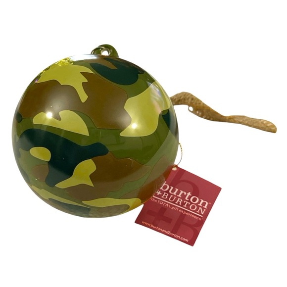 Burton+Burton Large Round “Bah Hum Bug” Camouflage Christmas Holiday Ornament - Picture 4 of 4